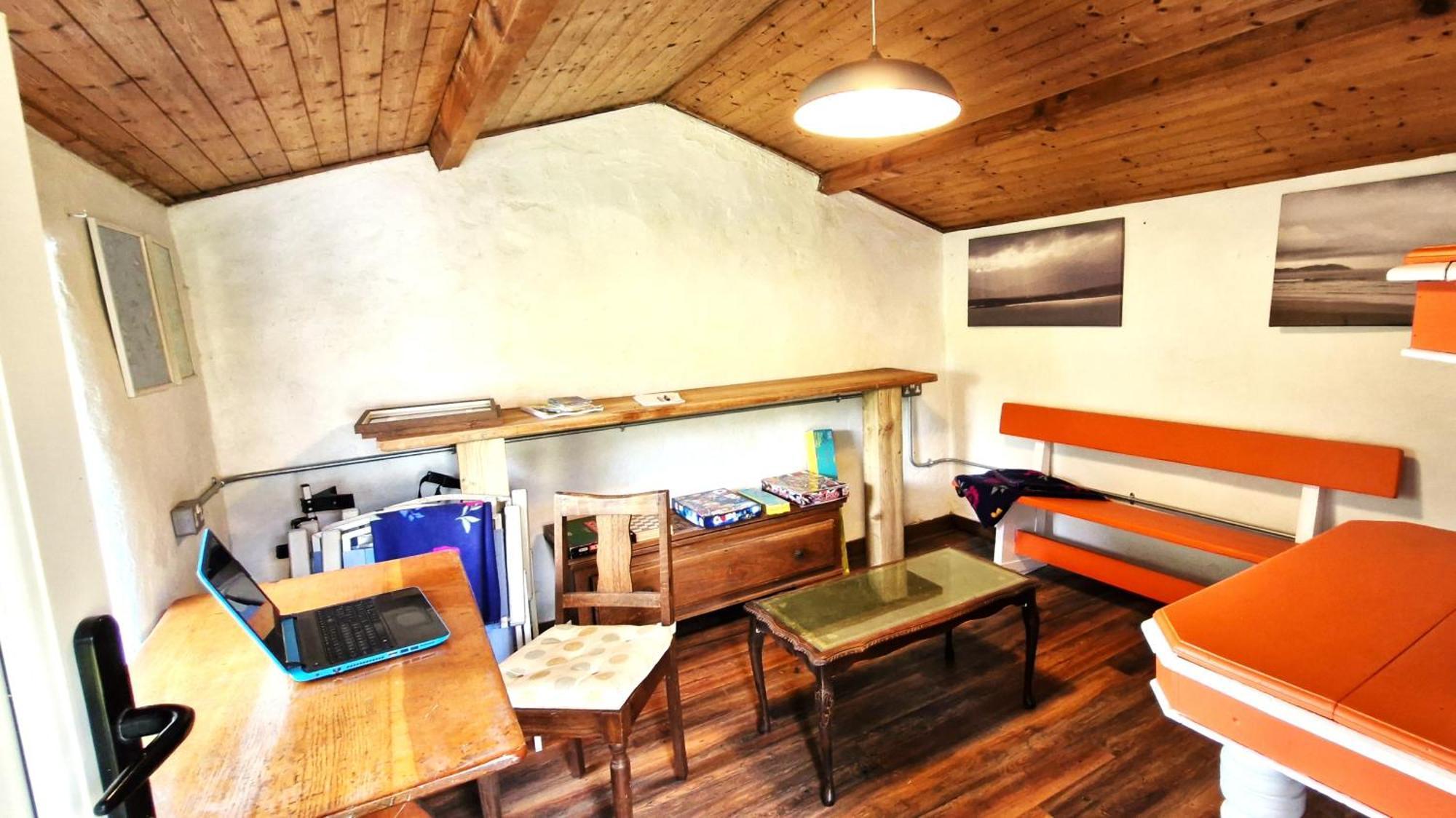 The Rockhouse - Cosy Stone Built Thatch Cottage Dungloe Exterior photo